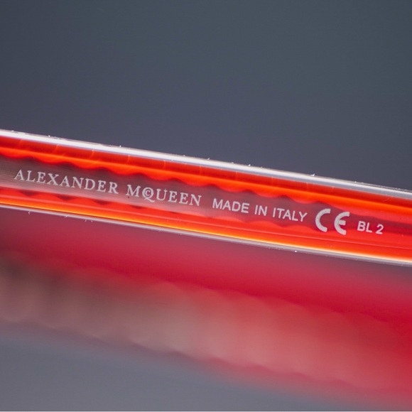 Alexander McQueen sunglasses - Picture 5 of 5